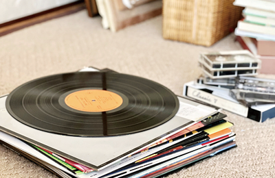 レコード・カセットテープ